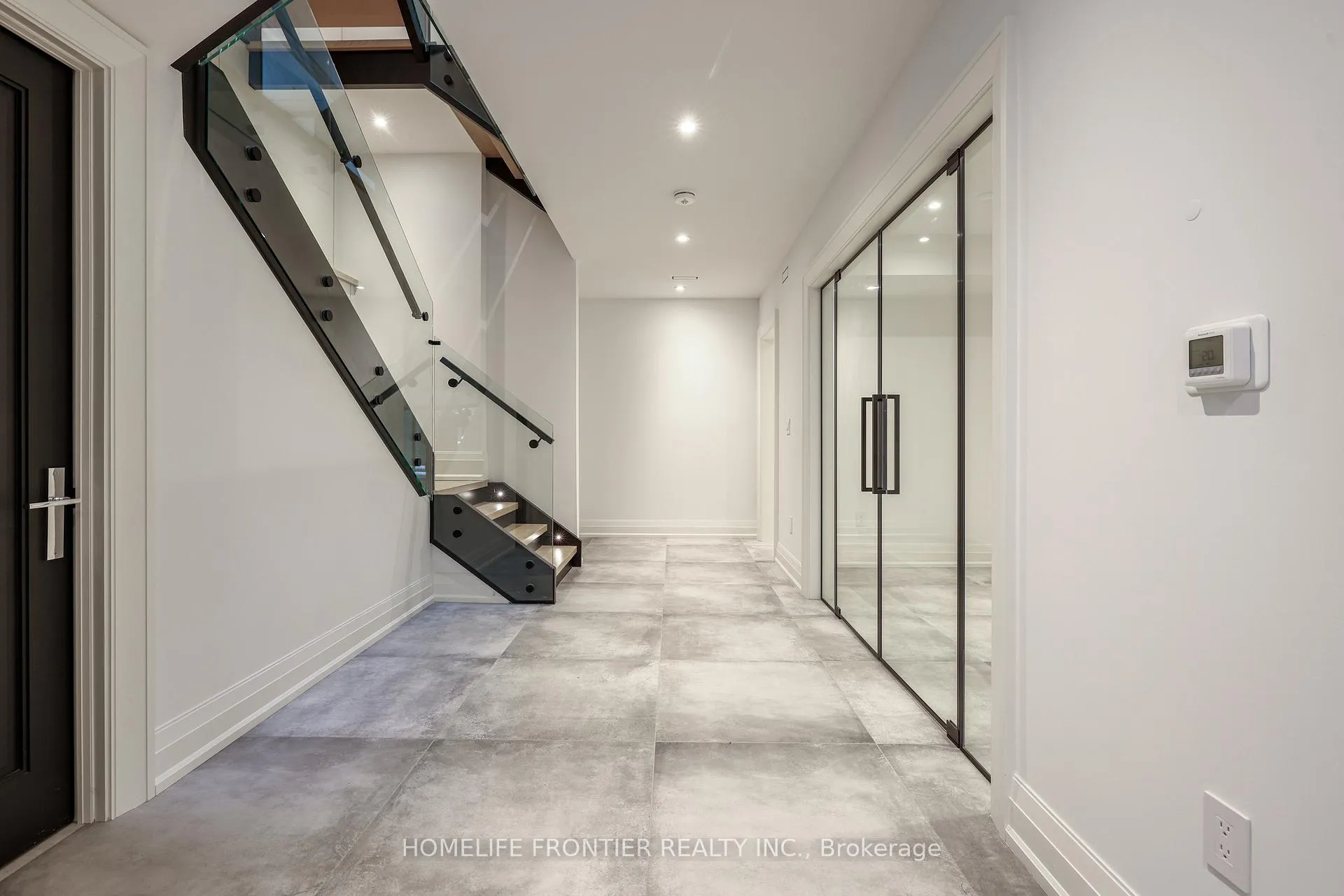 Photo 34 of 44 Alexandra Boulevard, Toronto, Lawrence Park South — HOMEH