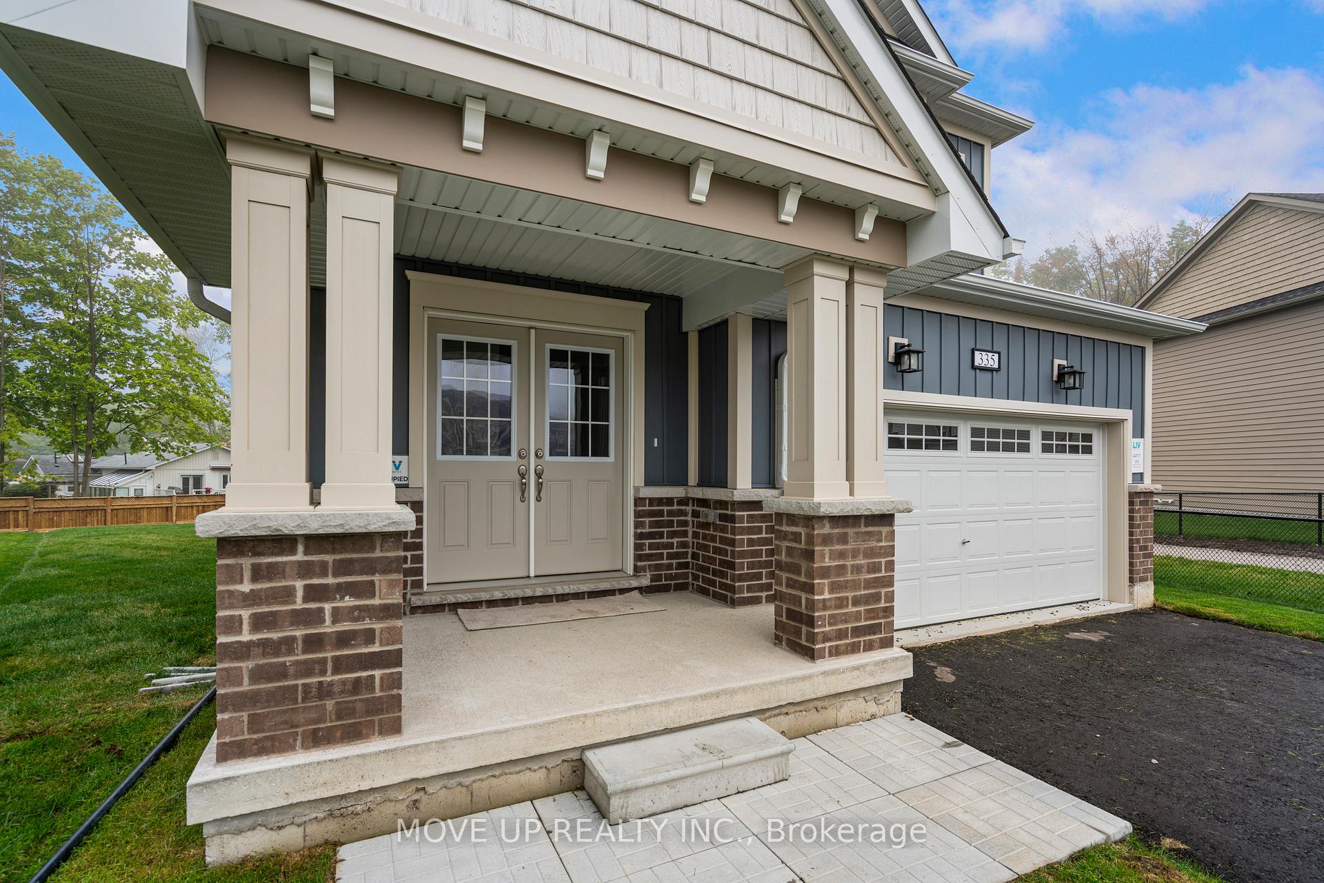 Photo 4 of 335 Beechwood Forest Lane, Gravenhurst, Muskoka (S) — HOMEH
