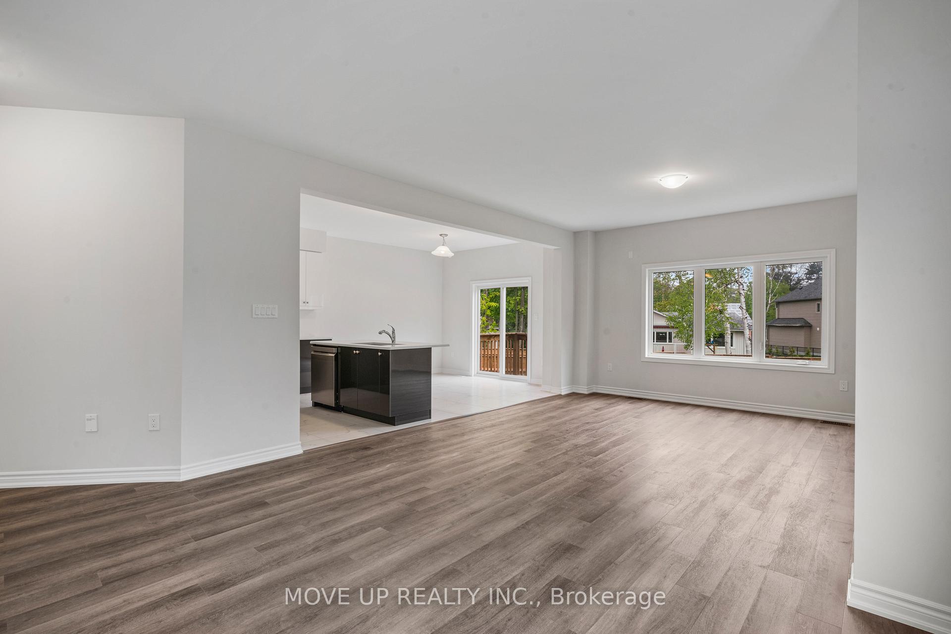 Photo 8 of 335 Beechwood Forest Lane, Gravenhurst, Muskoka (S) — HOMEH