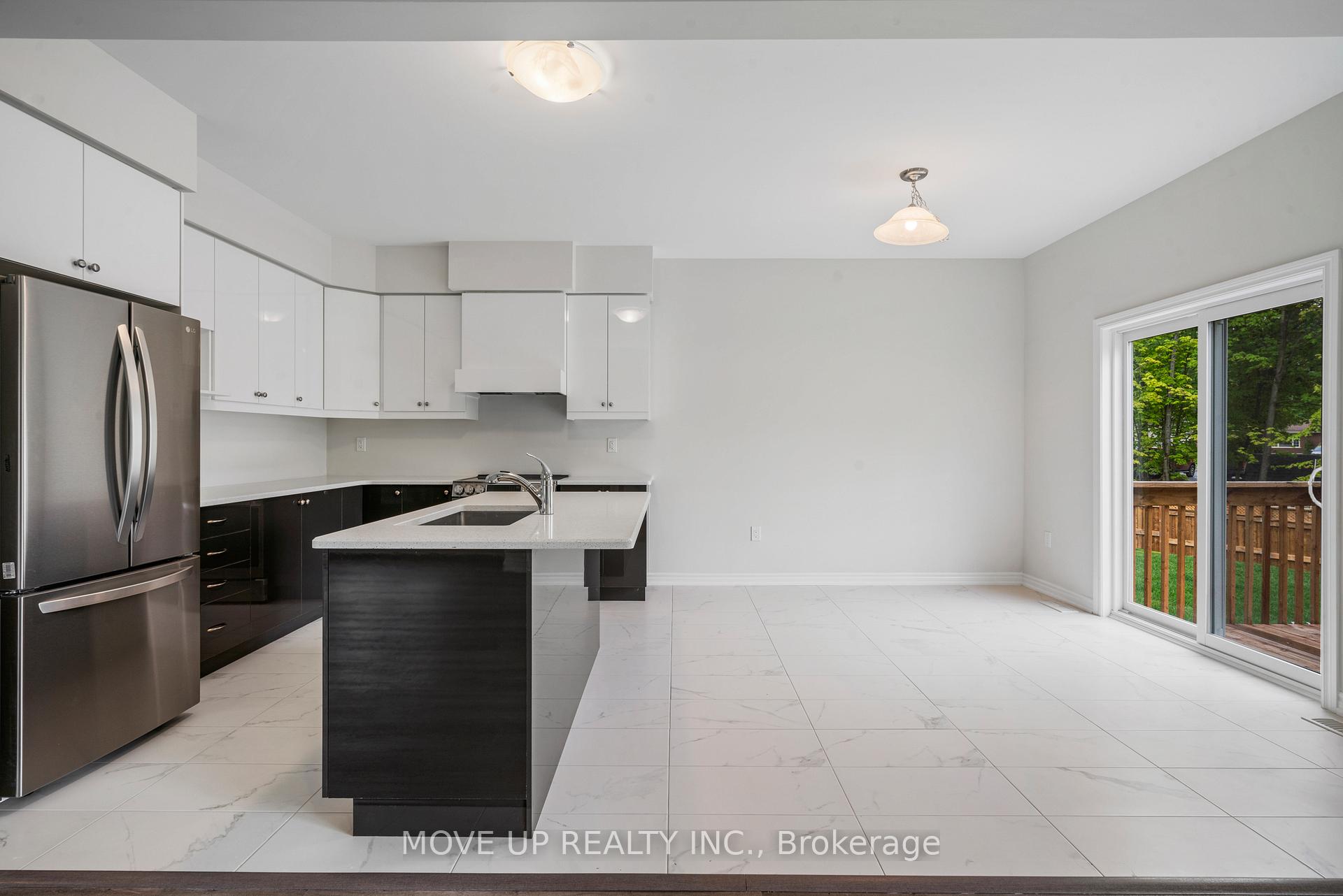 Photo 16 of 335 Beechwood Forest Lane, Gravenhurst, Muskoka (S) — HOMEH
