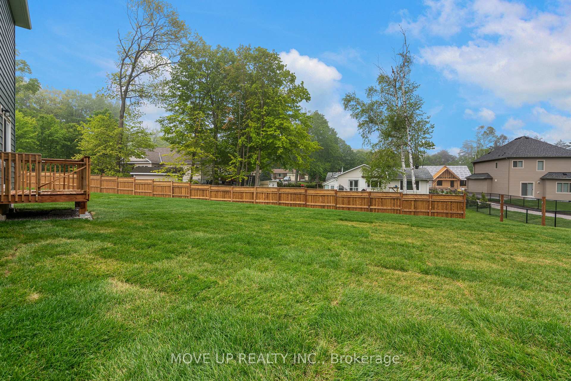 Photo 34 of 335 Beechwood Forest Lane, Gravenhurst, Muskoka (S) — HOMEH