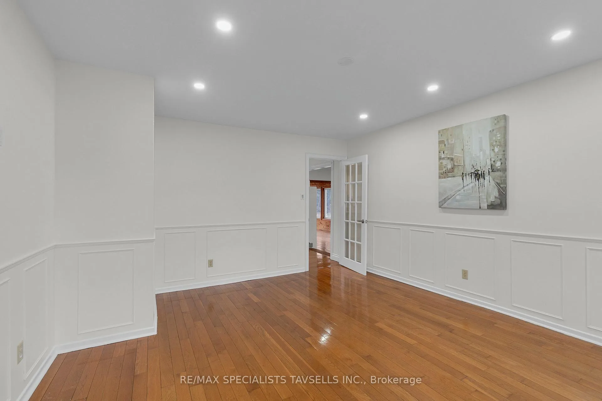 Photo 5 of 1681 Vaughan Drive, Caledon, Caledon Village — HOMEH