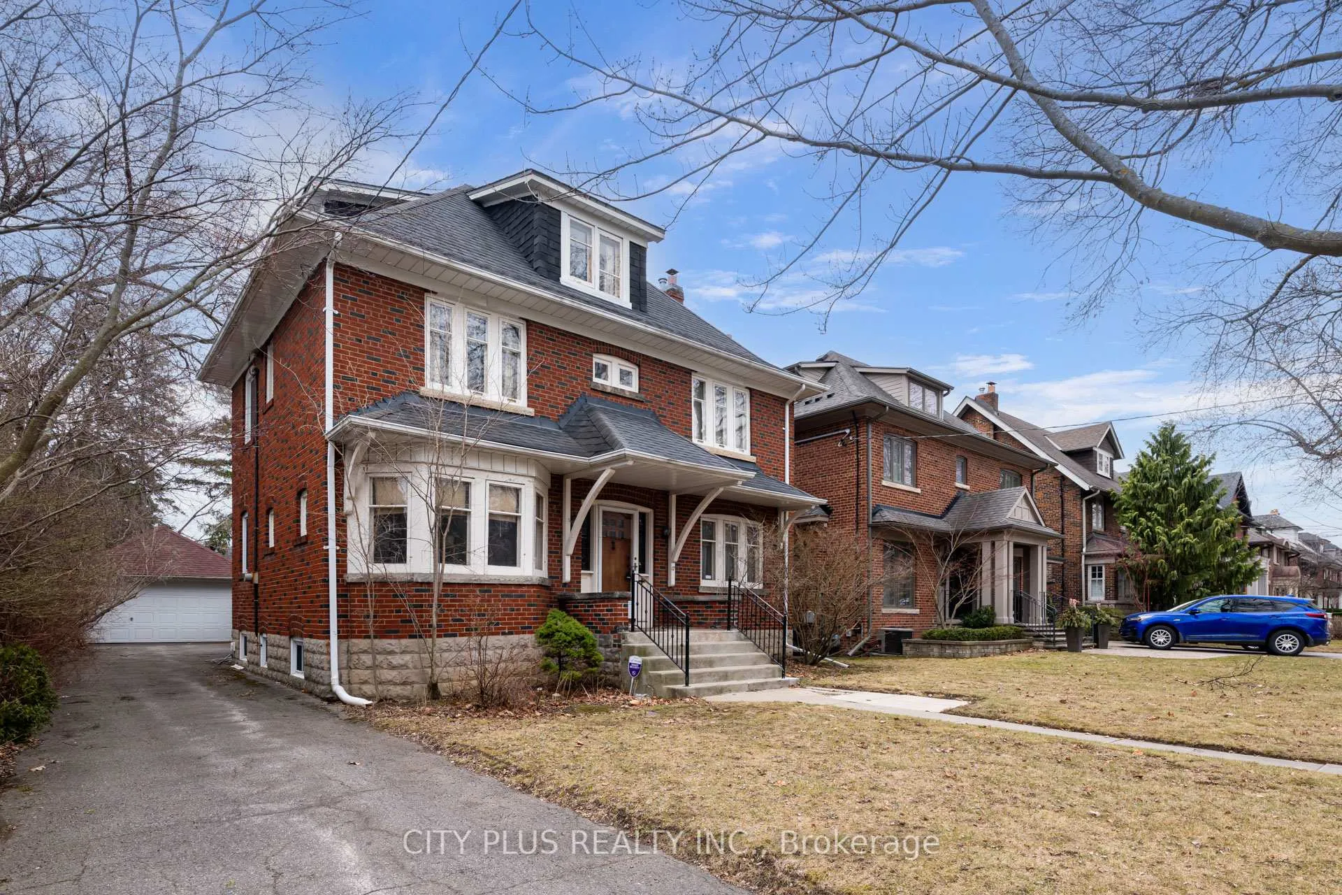 Photo 5 of 17 Strathallan Boulevard, Toronto, Lawrence Park South — HOMEH