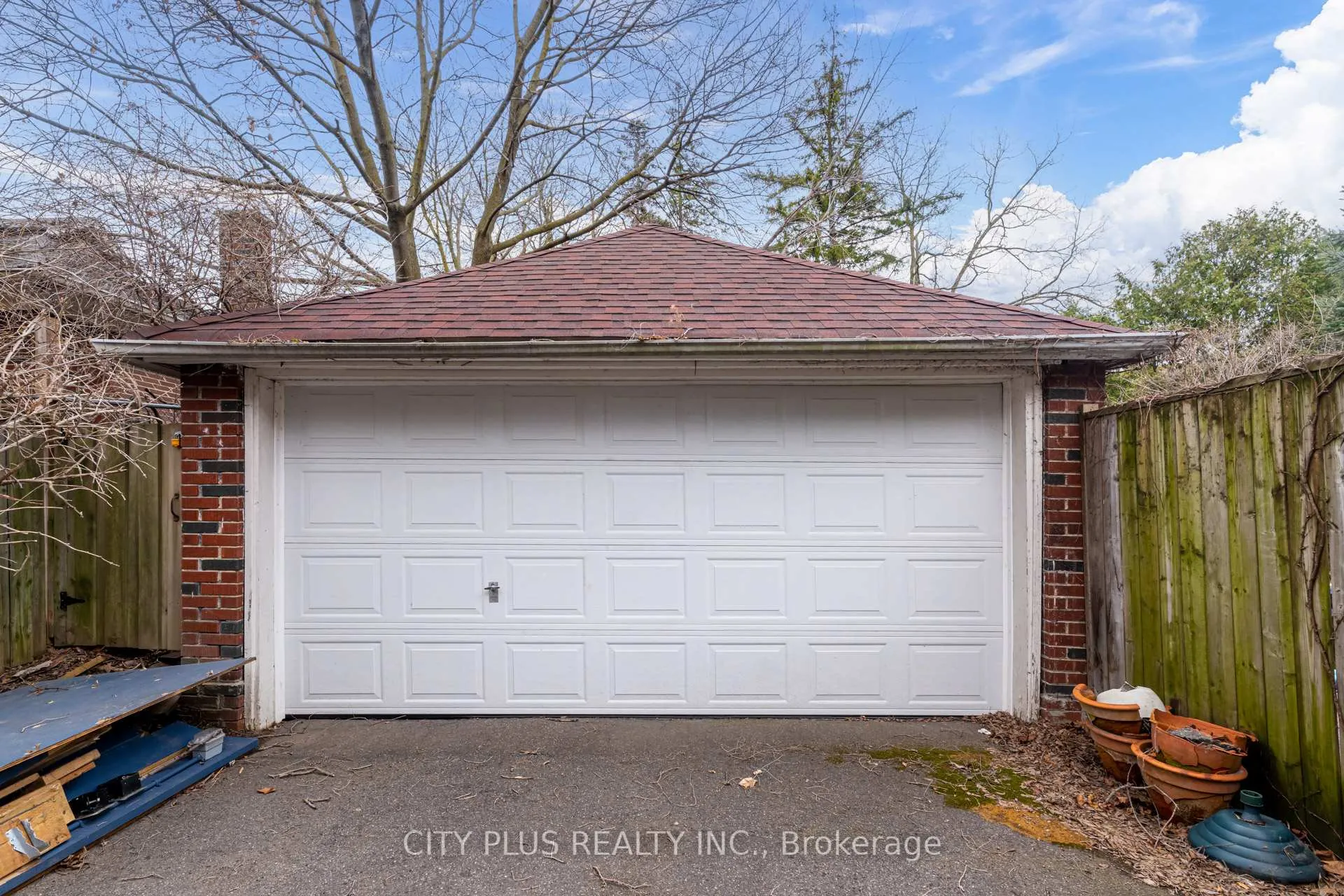 Photo 6 of 17 Strathallan Boulevard, Toronto, Lawrence Park South — HOMEH