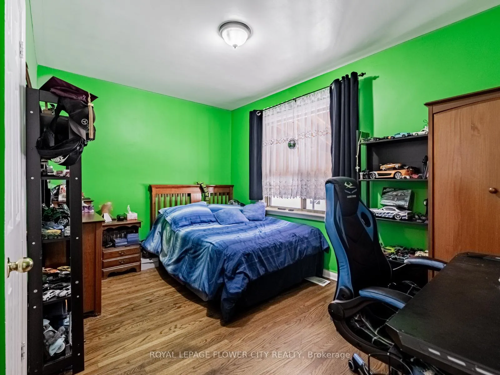 Photo 18 of 61 Wise Crescent, Hamilton, Huntington — HOMEH