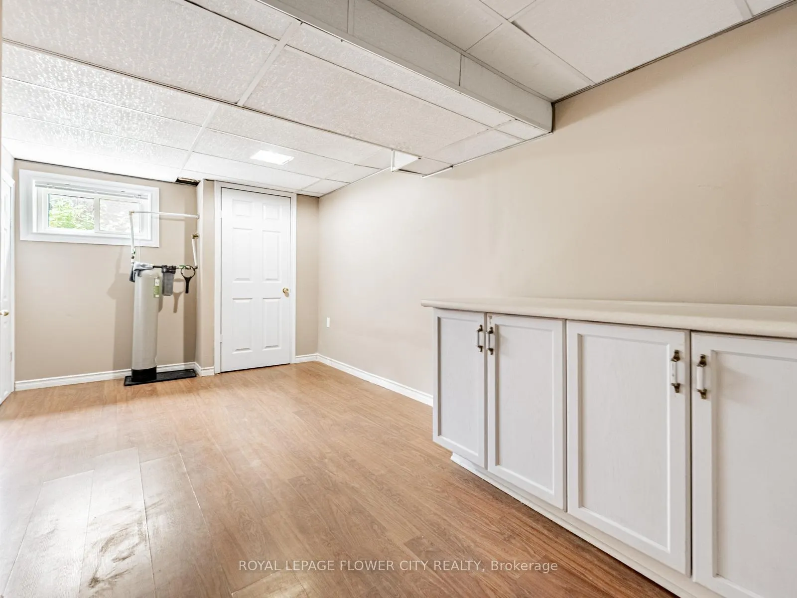 Photo 27 of 61 Wise Crescent, Hamilton, Huntington — HOMEH