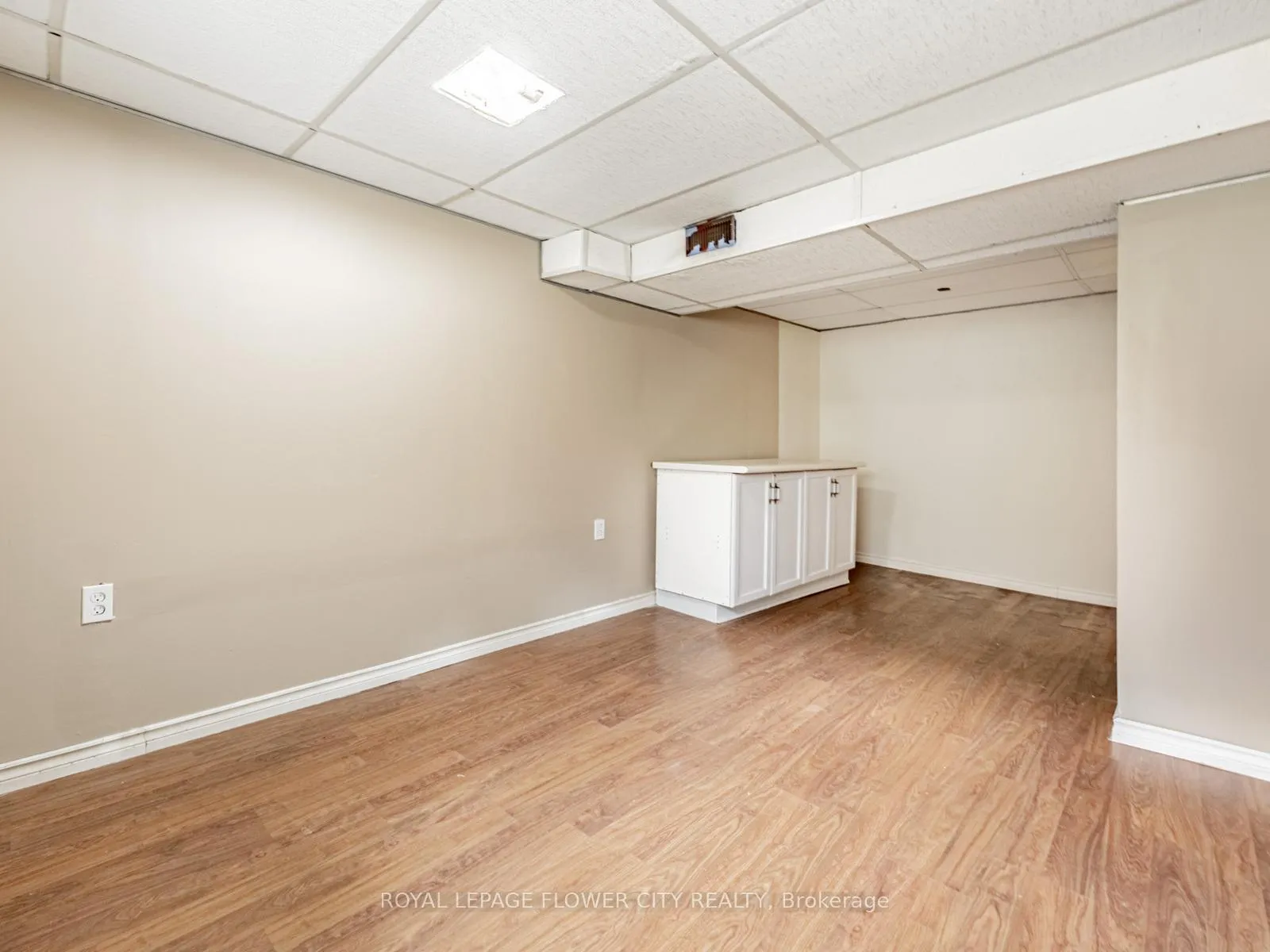 Photo 29 of 61 Wise Crescent, Hamilton, Huntington — HOMEH