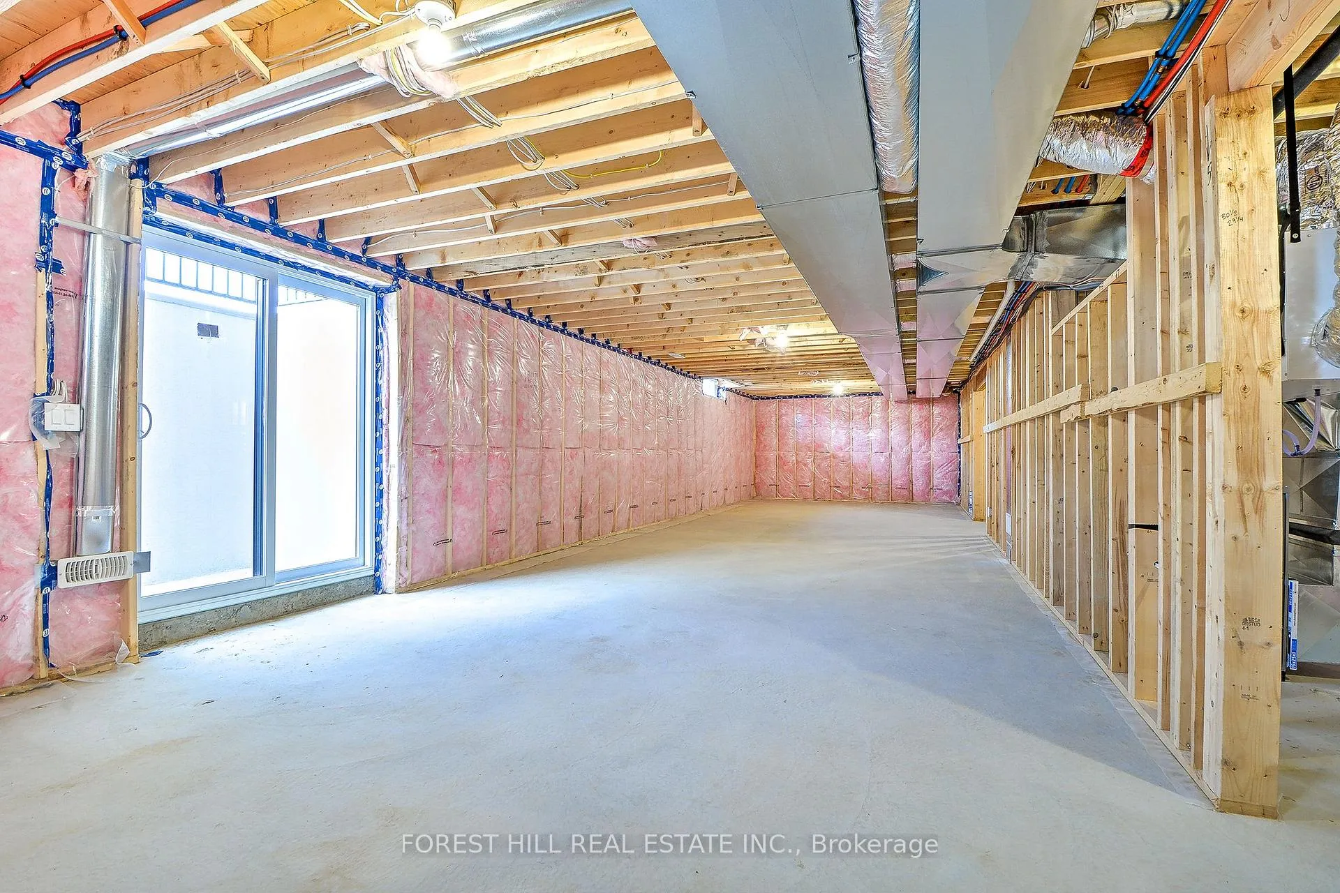 Photo 28 of 586 Orchards Crescent, Windsor — HOMEH