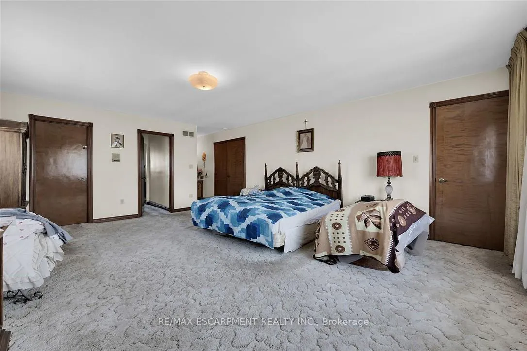 Photo 20 of 492 Second Road E, Hamilton, Rural Stoney Creek — HOMEH