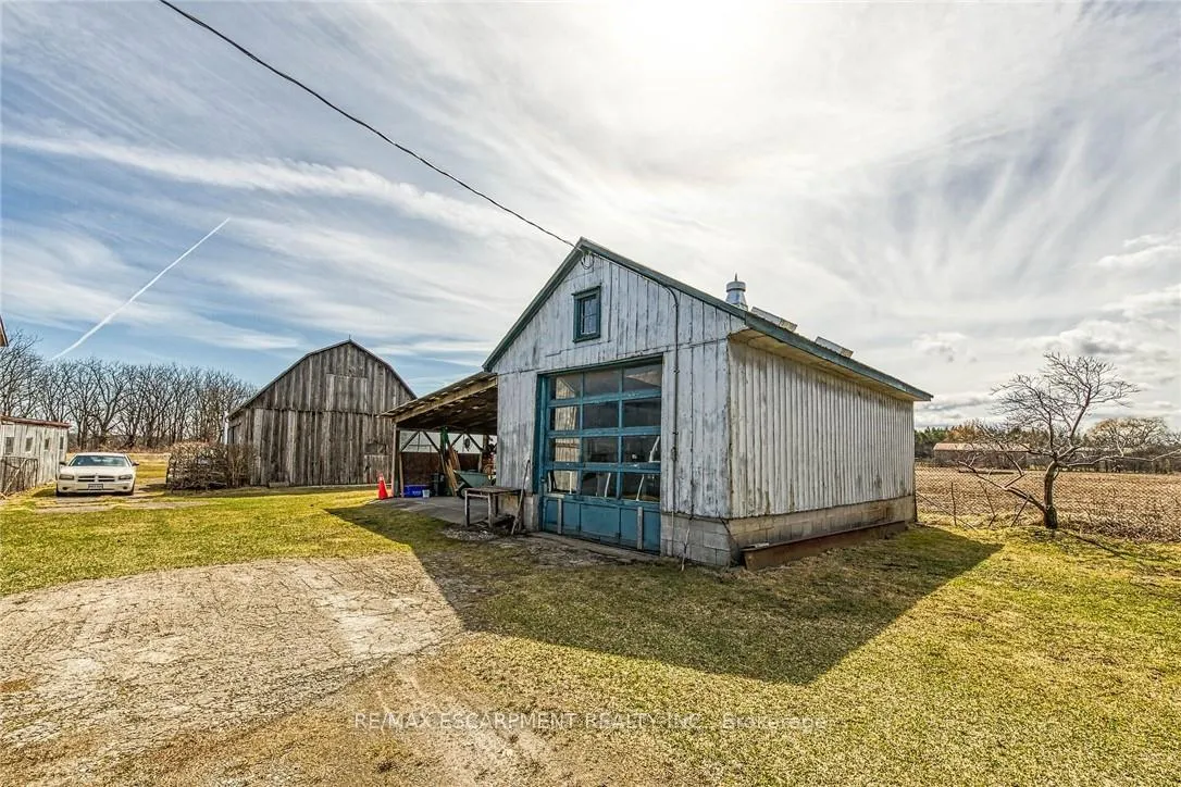 Photo 31 of 492 Second Road E, Hamilton, Rural Stoney Creek — HOMEH