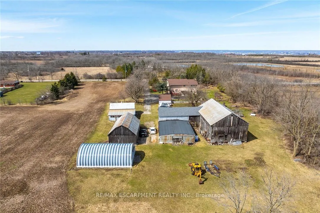 Photo 37 of 492 Second Road E, Hamilton, Rural Stoney Creek — HOMEH