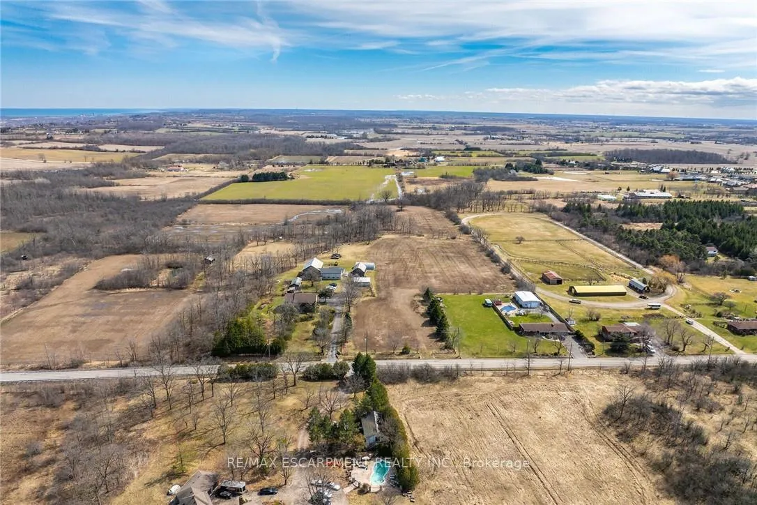 Photo 40 of 492 Second Road E, Hamilton, Rural Stoney Creek — HOMEH