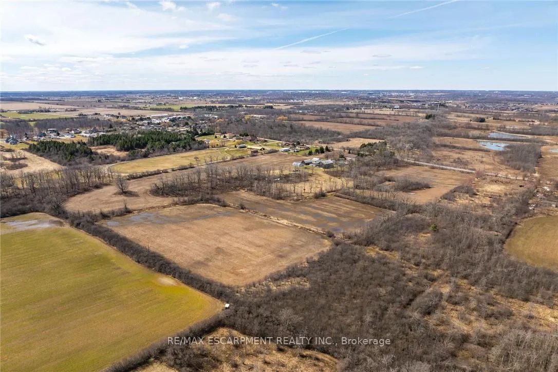 Photo 47 of 492 Second Road E, Hamilton, Rural Stoney Creek — HOMEH