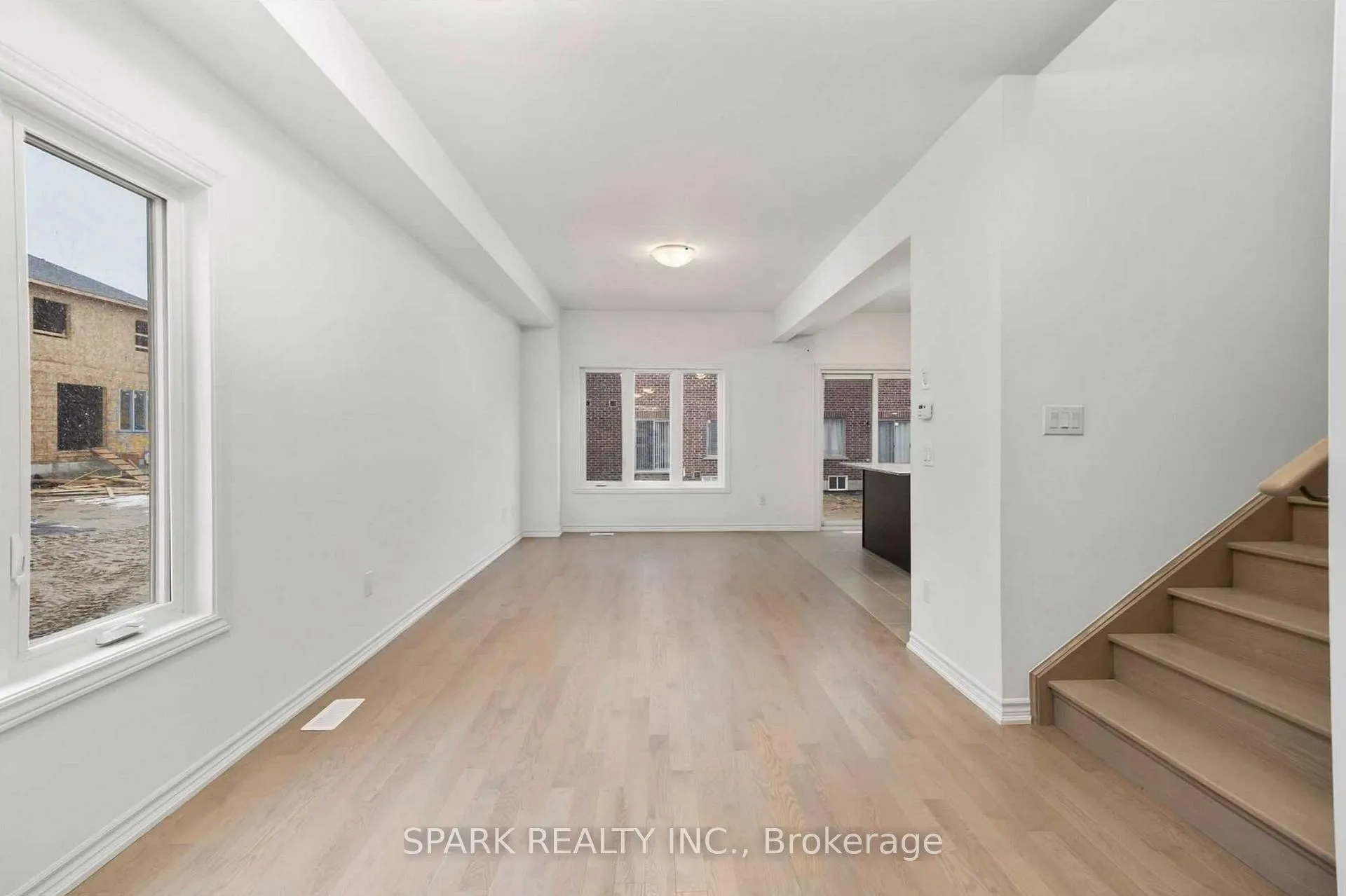 Photo 4 of 37 Mackenzie Street, Southgate — HOMEH