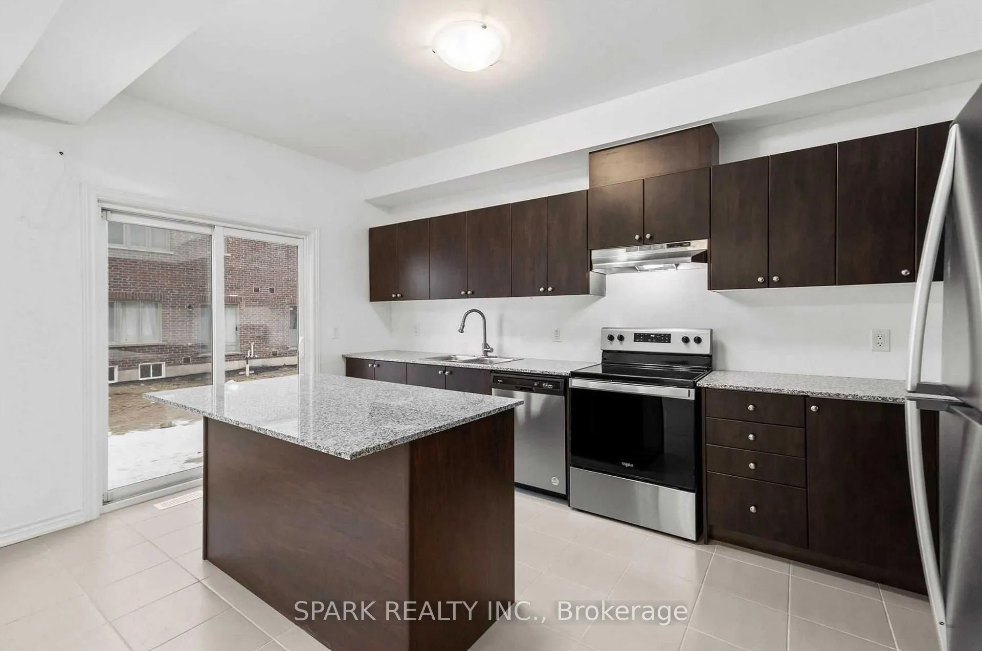 Photo 8 of 37 Mackenzie Street, Southgate — HOMEH