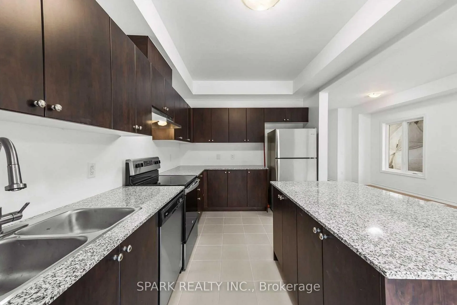 Photo 11 of 37 Mackenzie Street, Southgate — HOMEH
