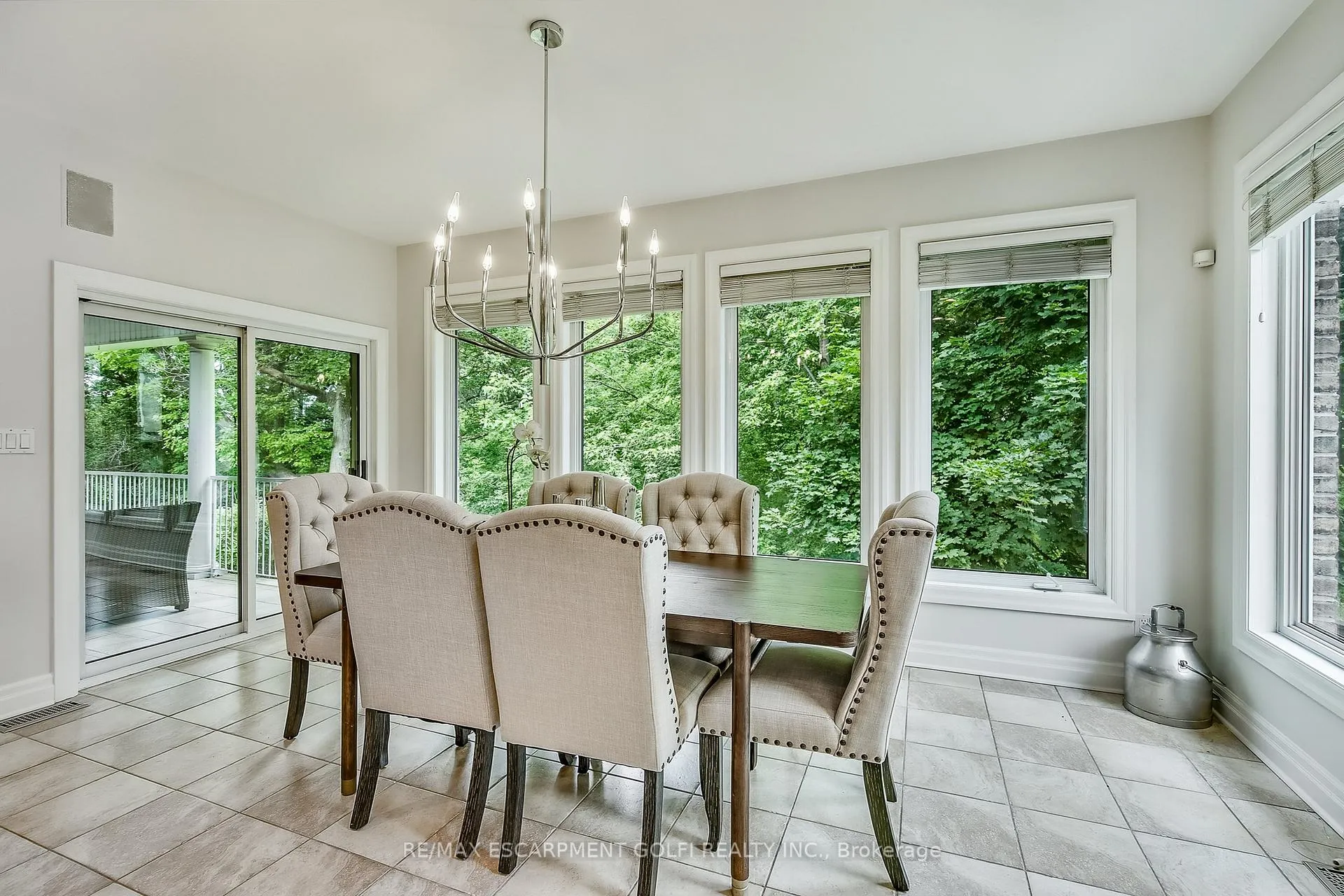 Photo 19 of 6431 Rockcliffe Estates, Niagara Falls, Stamford — HOMEH
