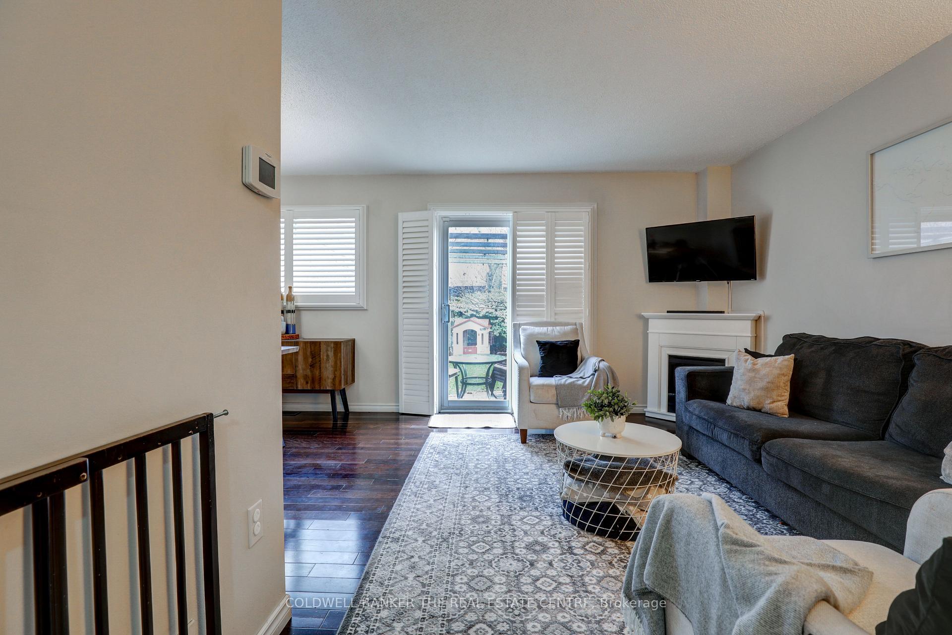 Photo 6 of 39 Carnelly Crescent, Ajax, Central West — HOMEH