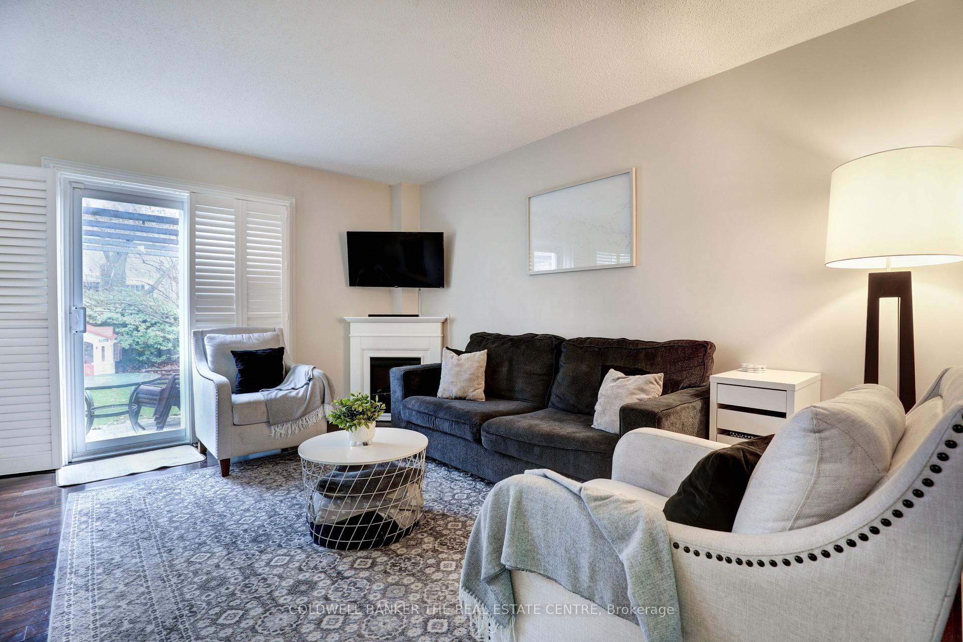 Photo 7 of 39 Carnelly Crescent, Ajax, Central West — HOMEH