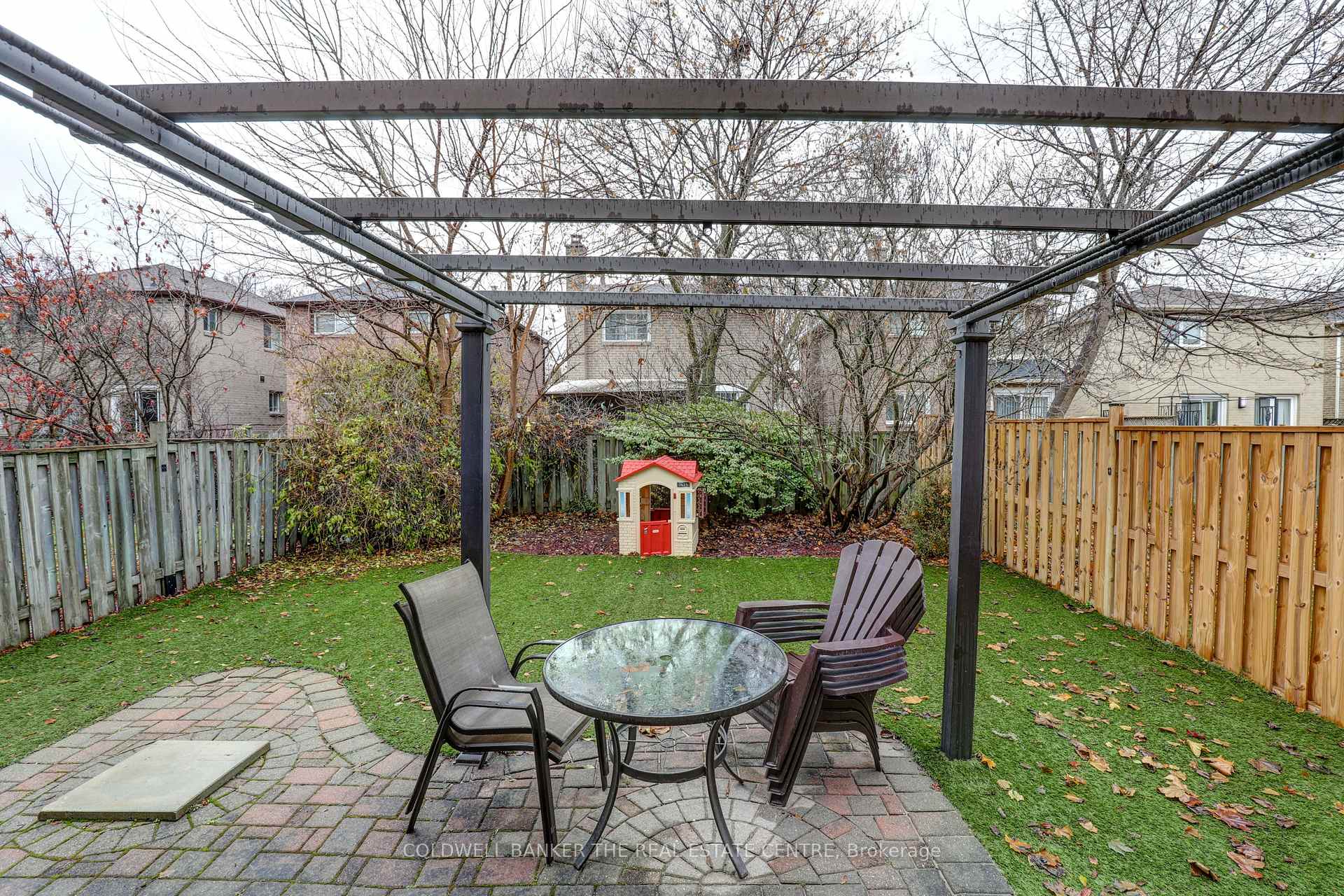 Photo 32 of 39 Carnelly Crescent, Ajax, Central West — HOMEH