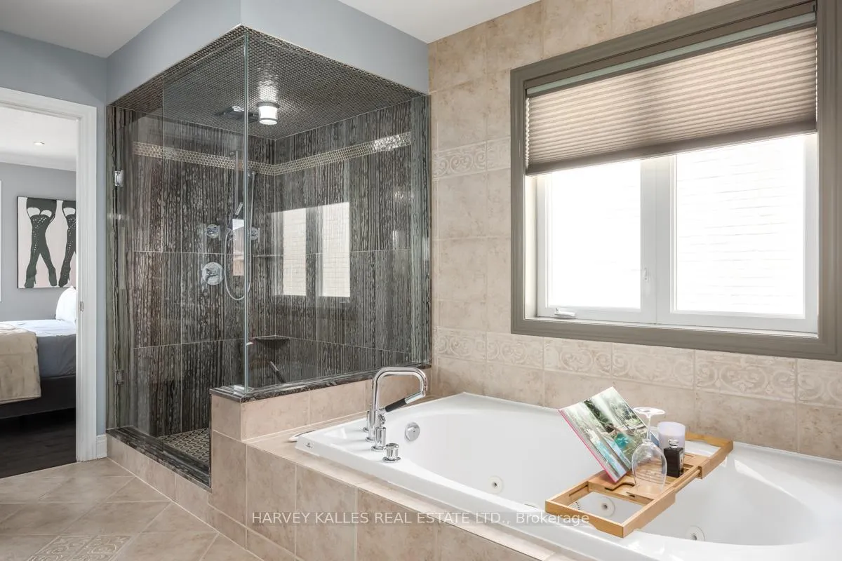 Photo 25 of 20 Concord Road, Vaughan, Beverley Glen — HOMEH