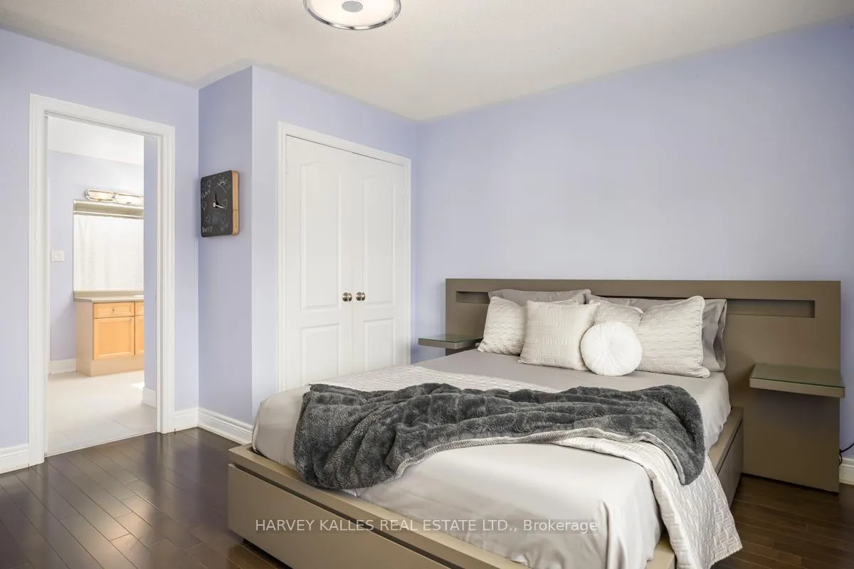 Photo 28 of 20 Concord Road, Vaughan, Beverley Glen — HOMEH