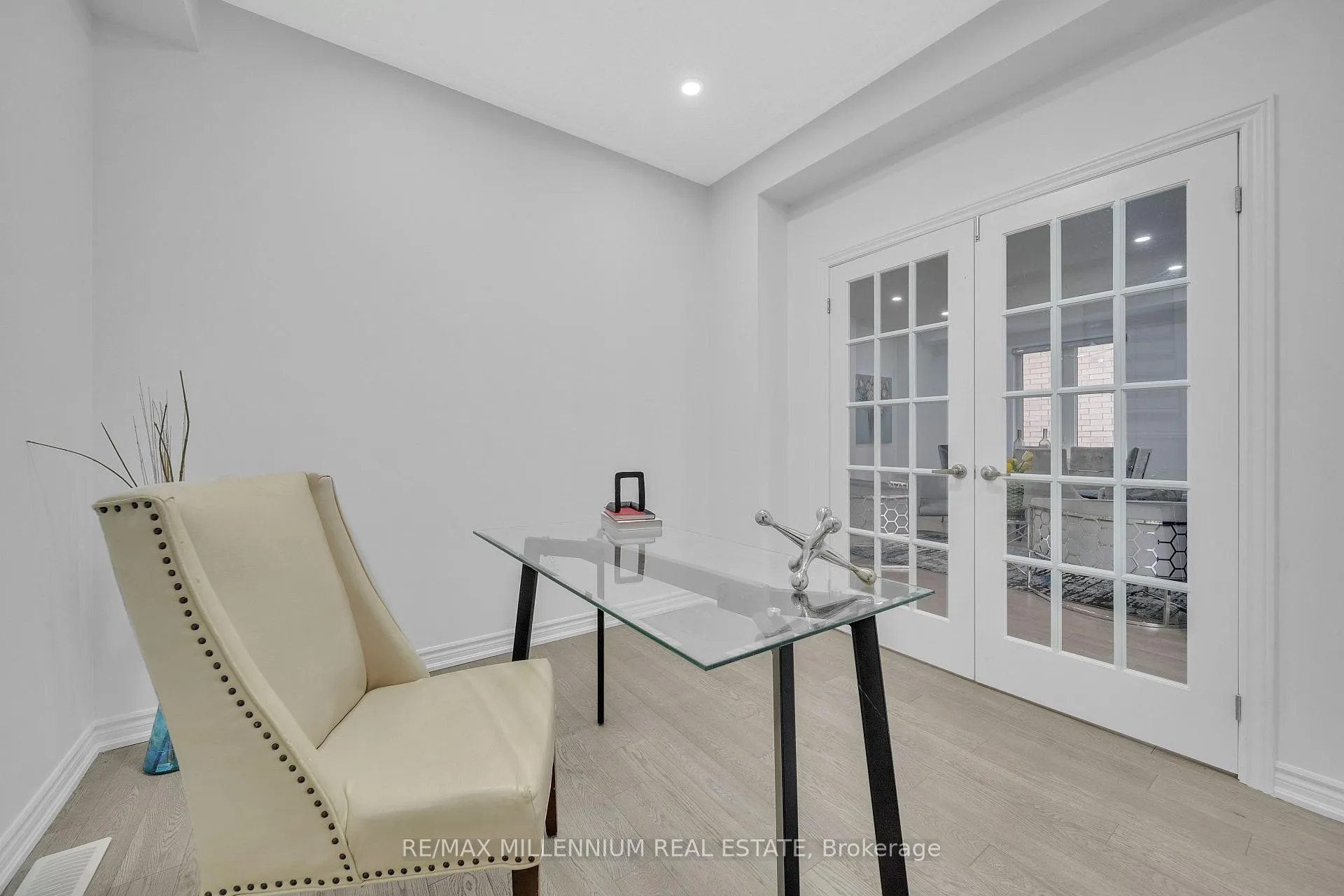 Photo 14 of 18 Ida Terrace, Caledon, Rural Caledon — HOMEH