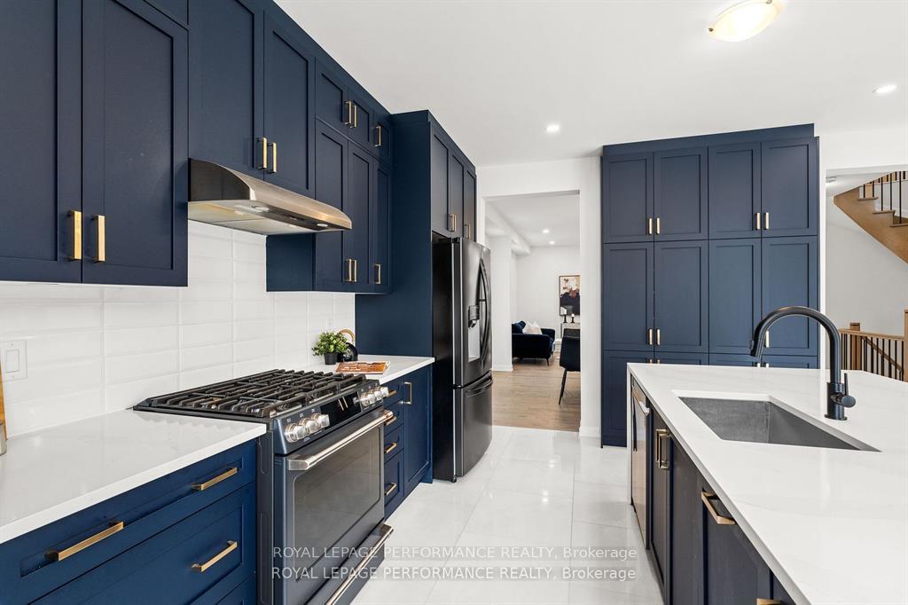 Photo 13 of 95 Ralph Erfle Way, Ottawa, Barrhaven - Half Moon Bay — HOMEH