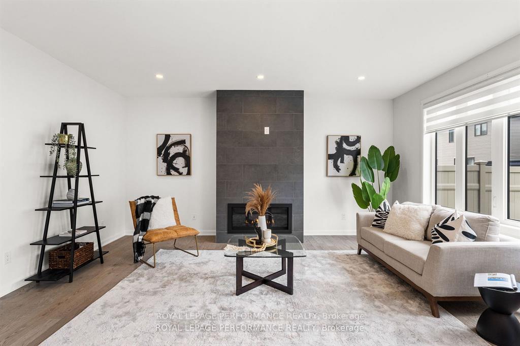 Photo 15 of 95 Ralph Erfle Way, Ottawa, Barrhaven - Half Moon Bay — HOMEH