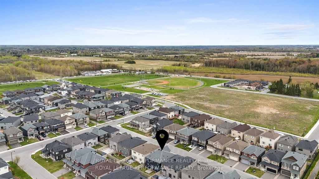Photo 40 of 95 Ralph Erfle Way, Ottawa, Barrhaven - Half Moon Bay — HOMEH