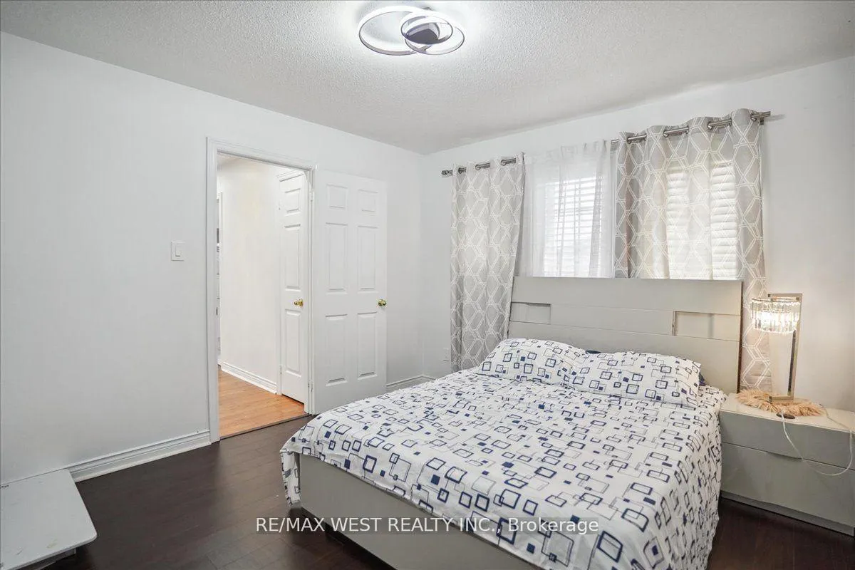 Photo 13 of 3 Branstone Drive, Whitby, Taunton North — HOMEH