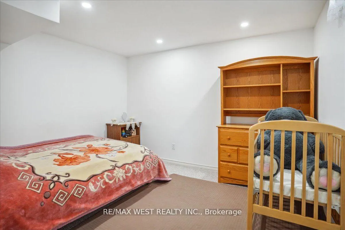 Photo 20 of 3 Branstone Drive, Whitby, Taunton North — HOMEH