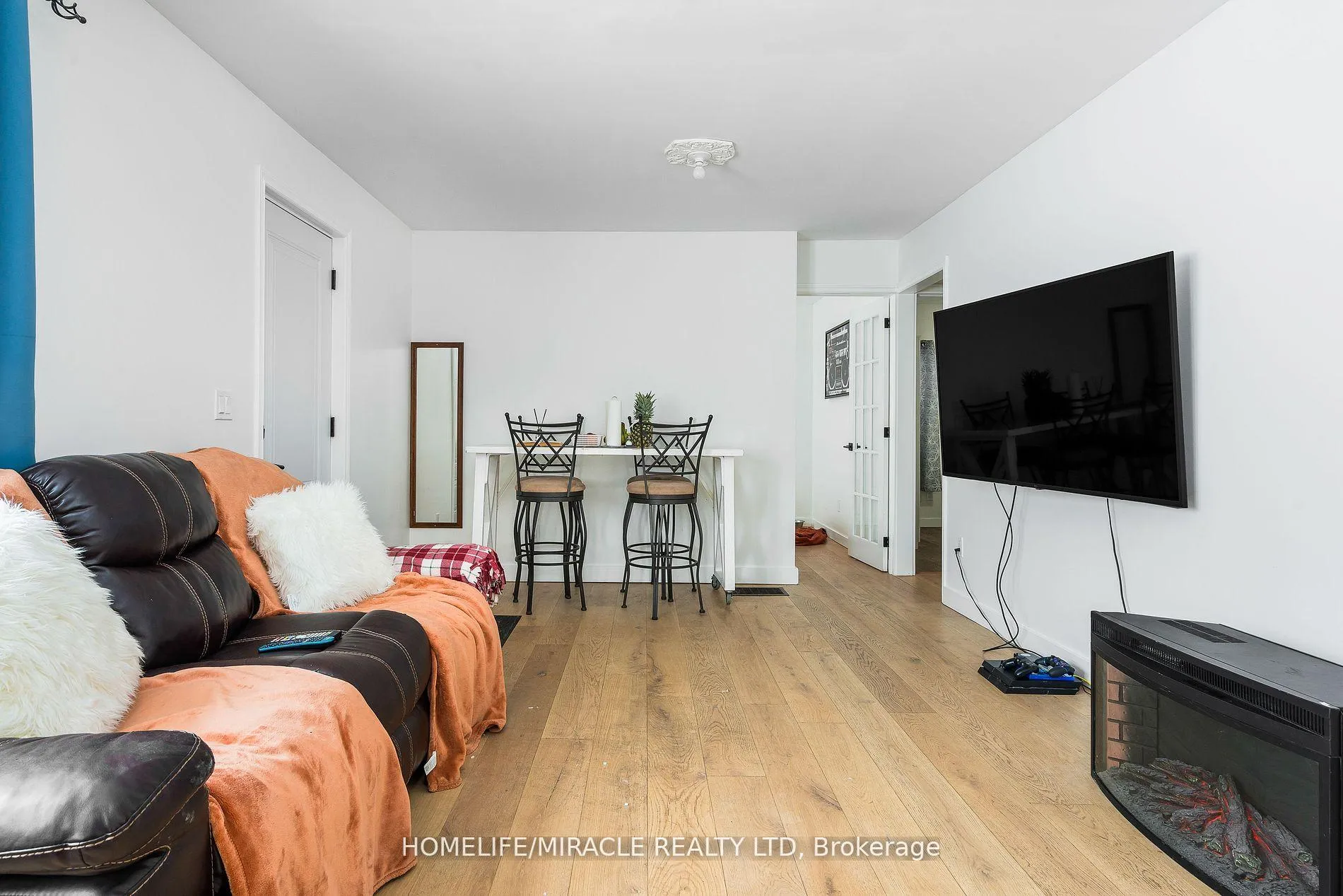 Photo 4 of 101 River Road E, Wasaga Beach — HOMEH