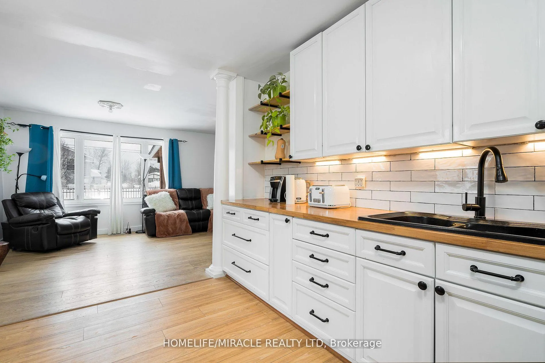 Photo 13 of 101 River Road E, Wasaga Beach — HOMEH