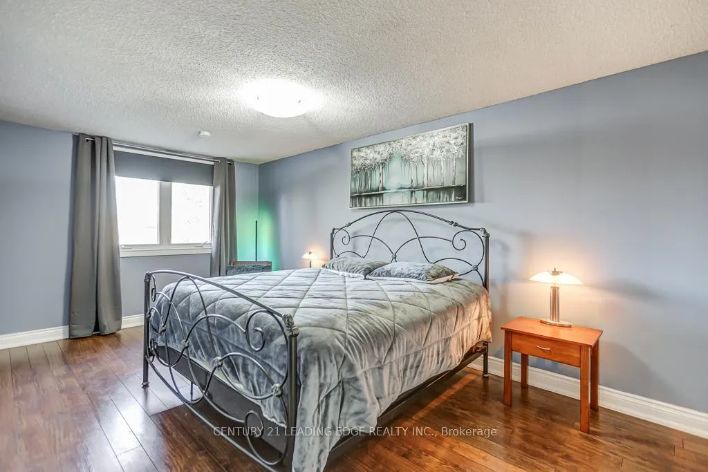 Photo 22 of 104 De Rose Avenue, Caledon, Bolton West — HOMEH