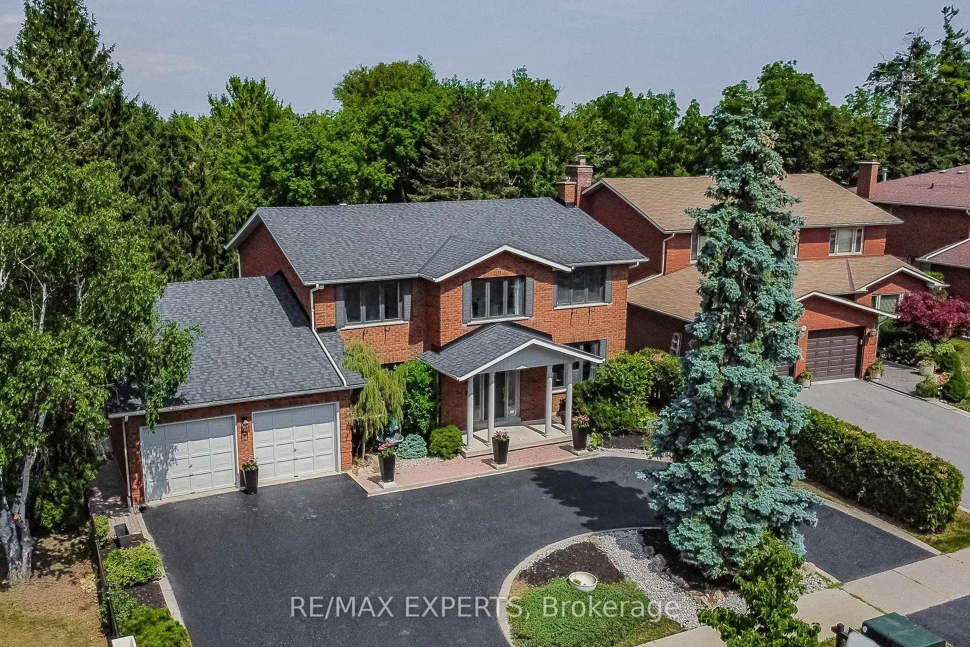 Front of 85 Villa Park Drive