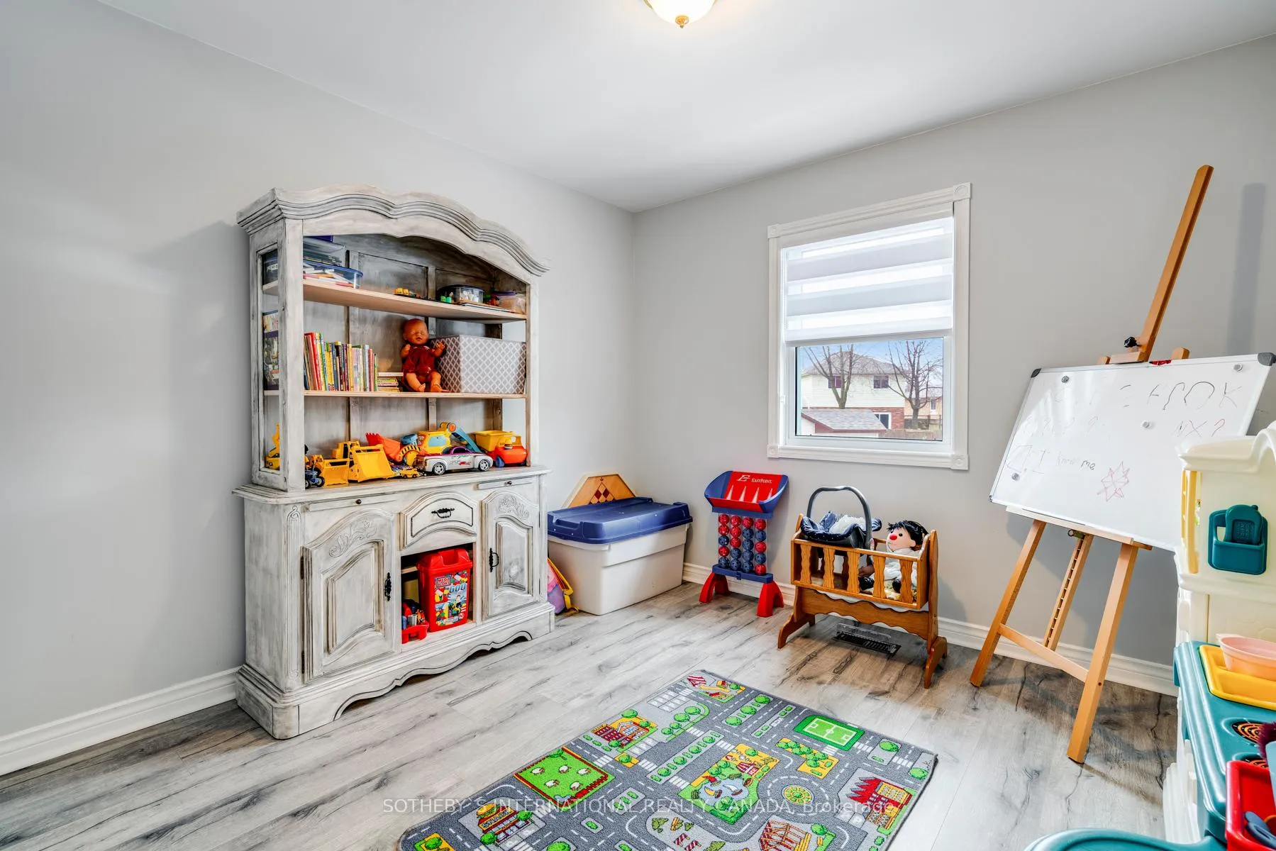 Photo 15 of 47 Eastgrove Crescent, Leamington — HOMEH