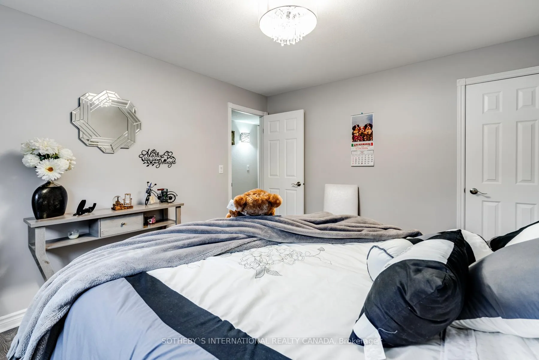Photo 25 of 47 Eastgrove Crescent, Leamington — HOMEH