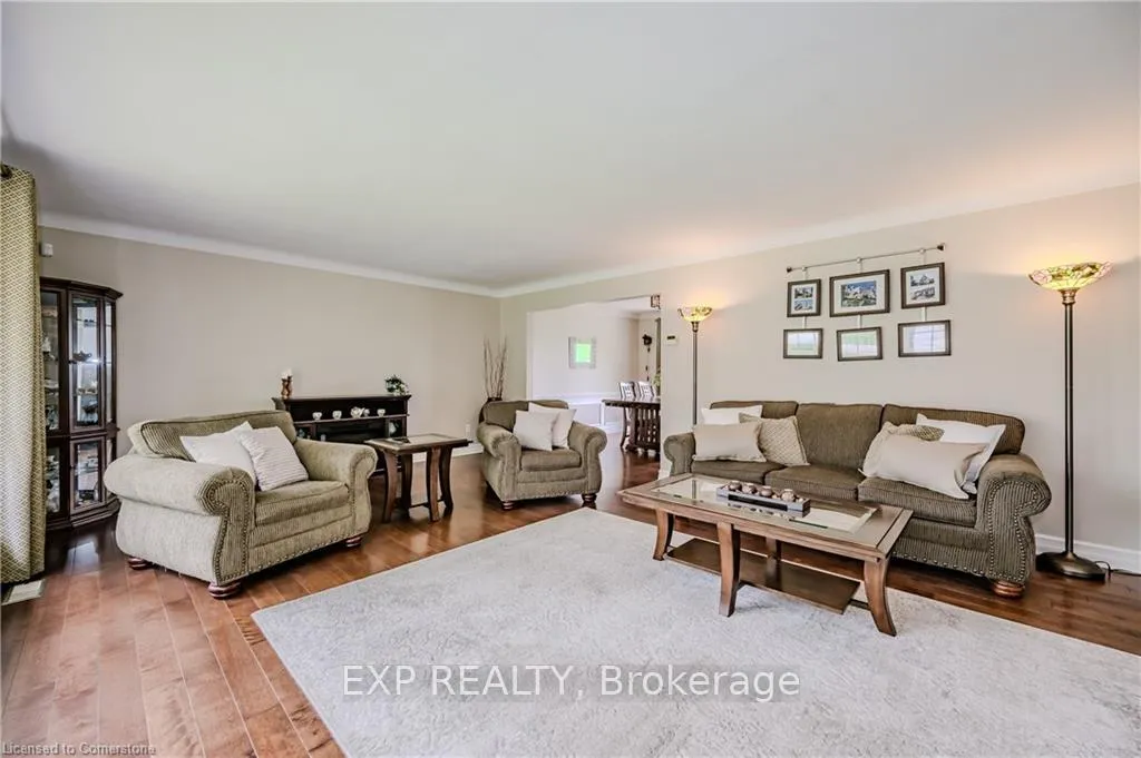 Photo 6 of 11 Coachman Crescent, Hamilton, Freelton — HOMEH