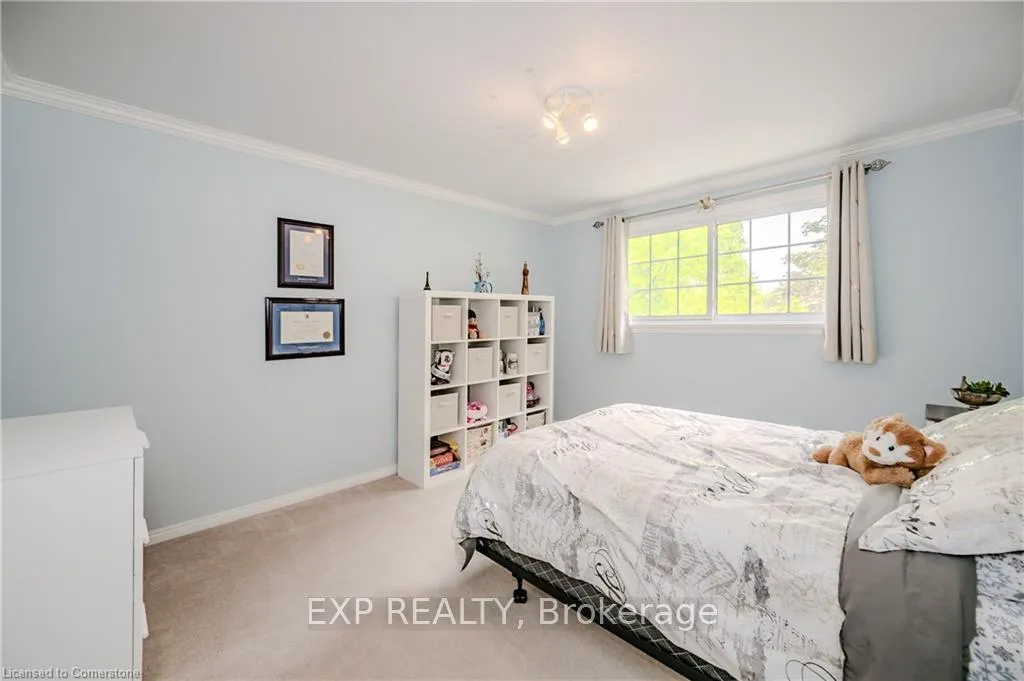 Photo 27 of 11 Coachman Crescent, Hamilton, Freelton — HOMEH
