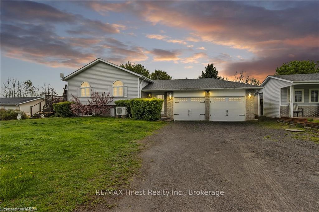 Photo 3 of 3140 Railton Road, Frontenac, Frontenac South — HOMEH