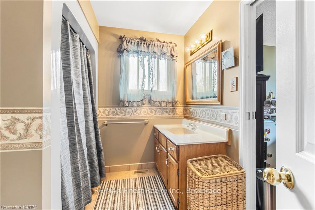 Photo 11 of 3140 Railton Road, Frontenac, Frontenac South — HOMEH
