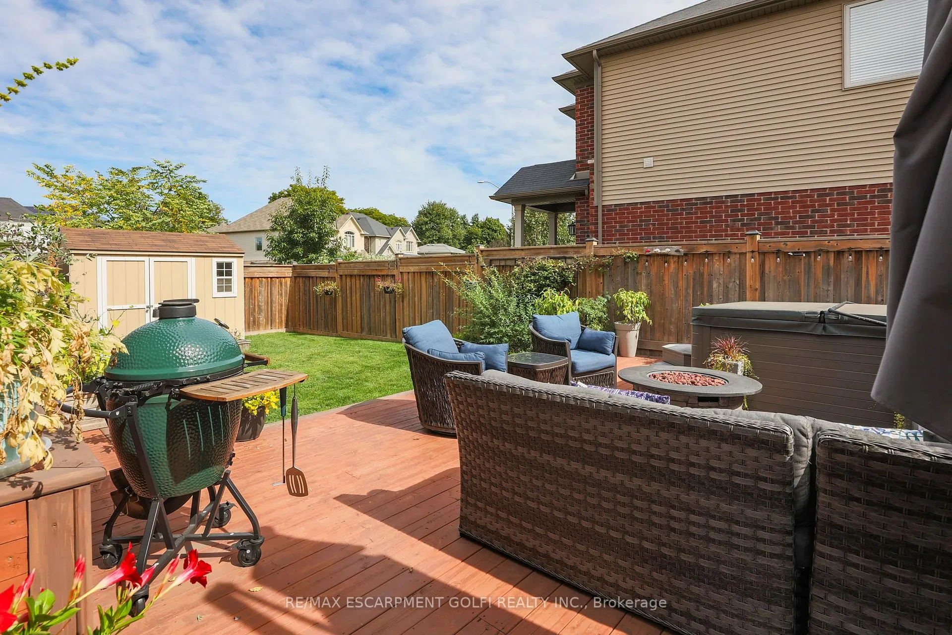 Photo 36 of 412 Annalee Drive, Hamilton, Ancaster — HOMEH
