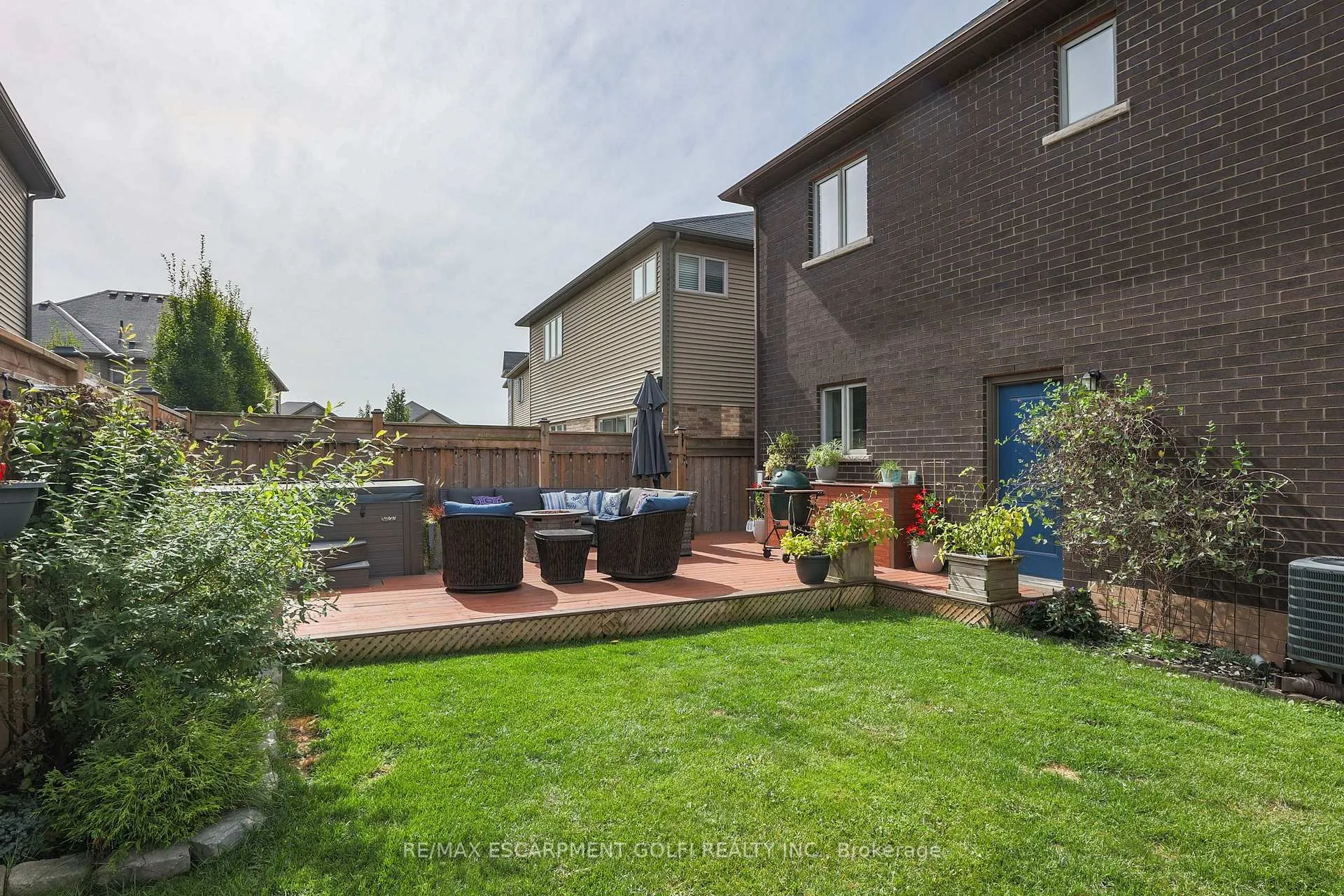 Photo 37 of 412 Annalee Drive, Hamilton, Ancaster — HOMEH