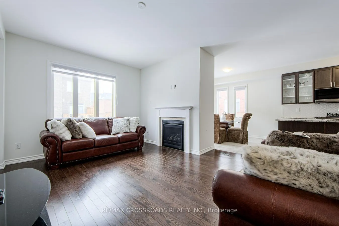 Photo 7 of 2 Hough Lane, Ajax, Northwest Ajax — HOMEH