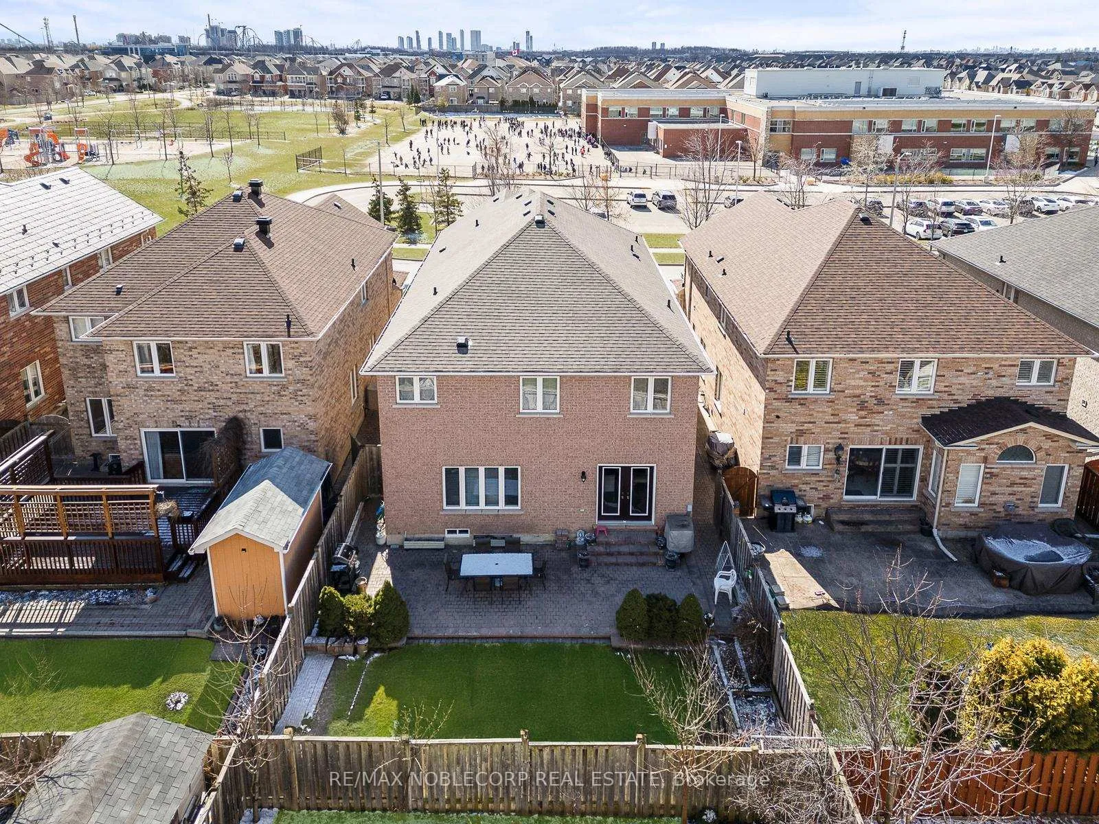 Photo 35 of 36 Venice Gate Drive, Vaughan, Vellore Village — HOMEH