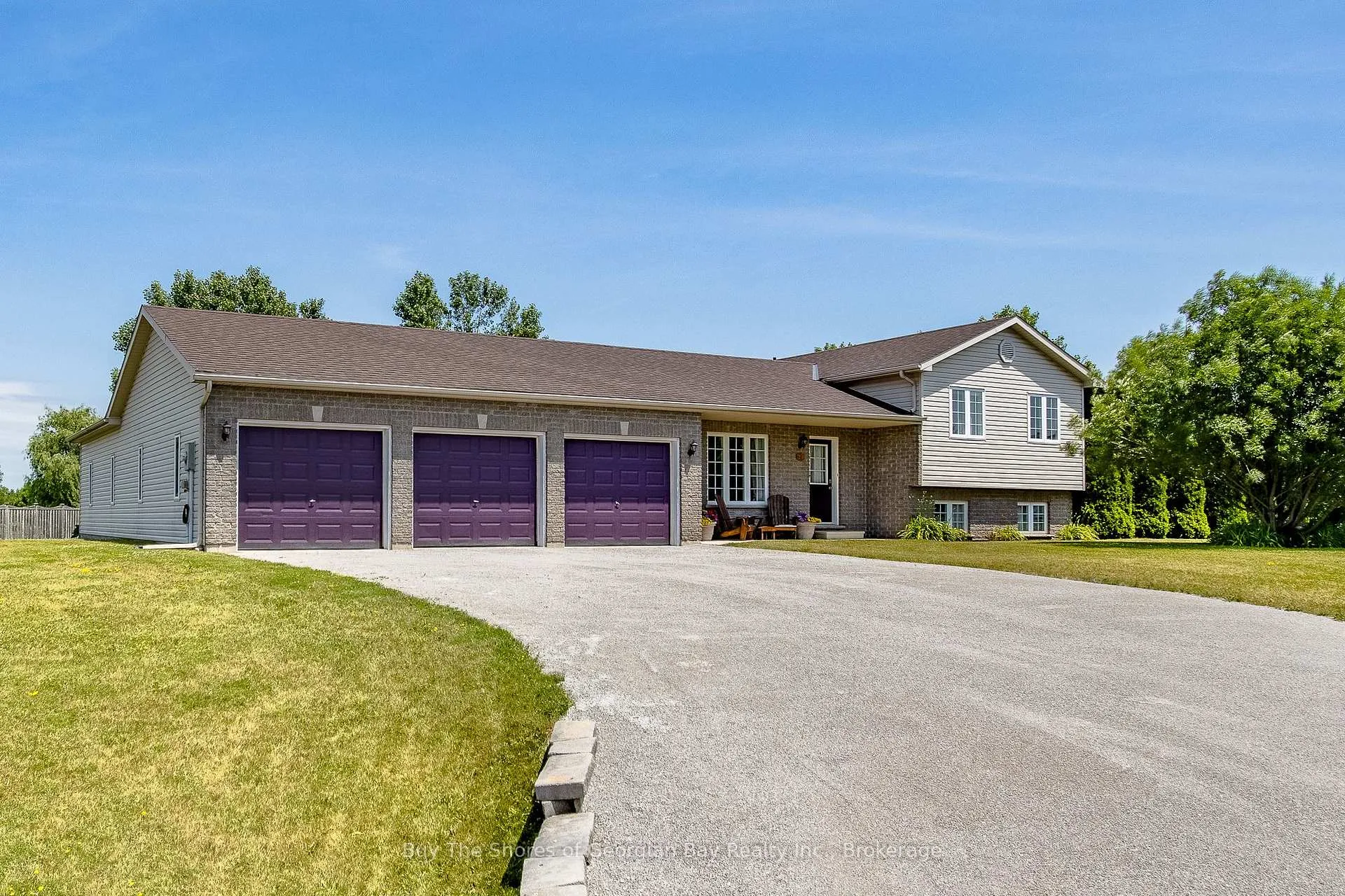 Photo 1 of 24 Marl Creek Drive, Springwater, Phelpston — HOMEH