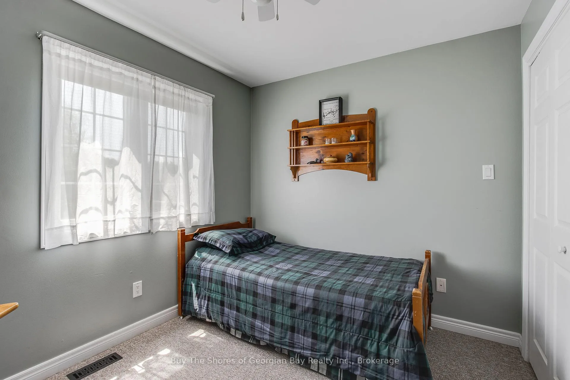 Photo 18 of 24 Marl Creek Drive, Springwater, Phelpston — HOMEH