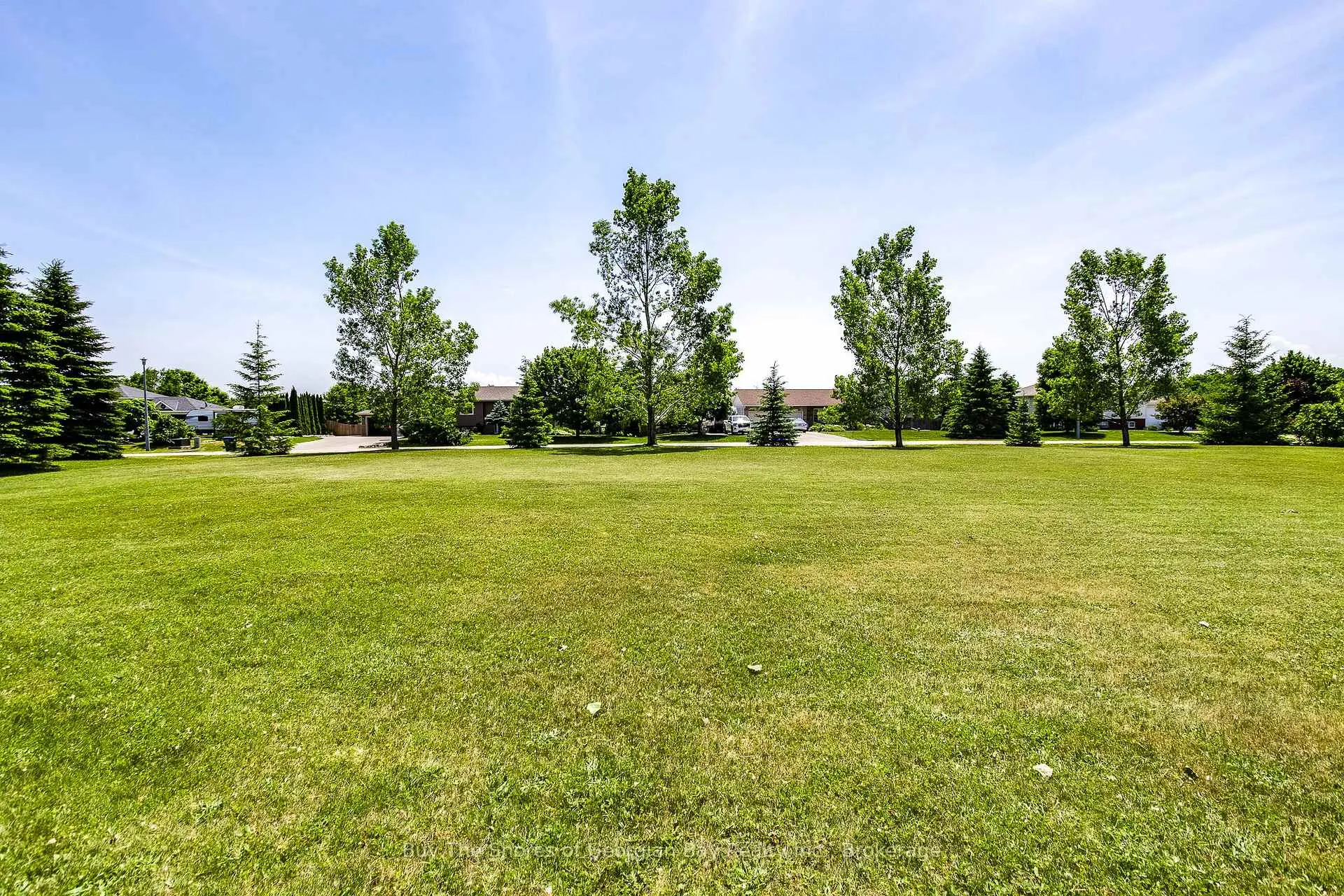 Photo 32 of 24 Marl Creek Drive, Springwater, Phelpston — HOMEH