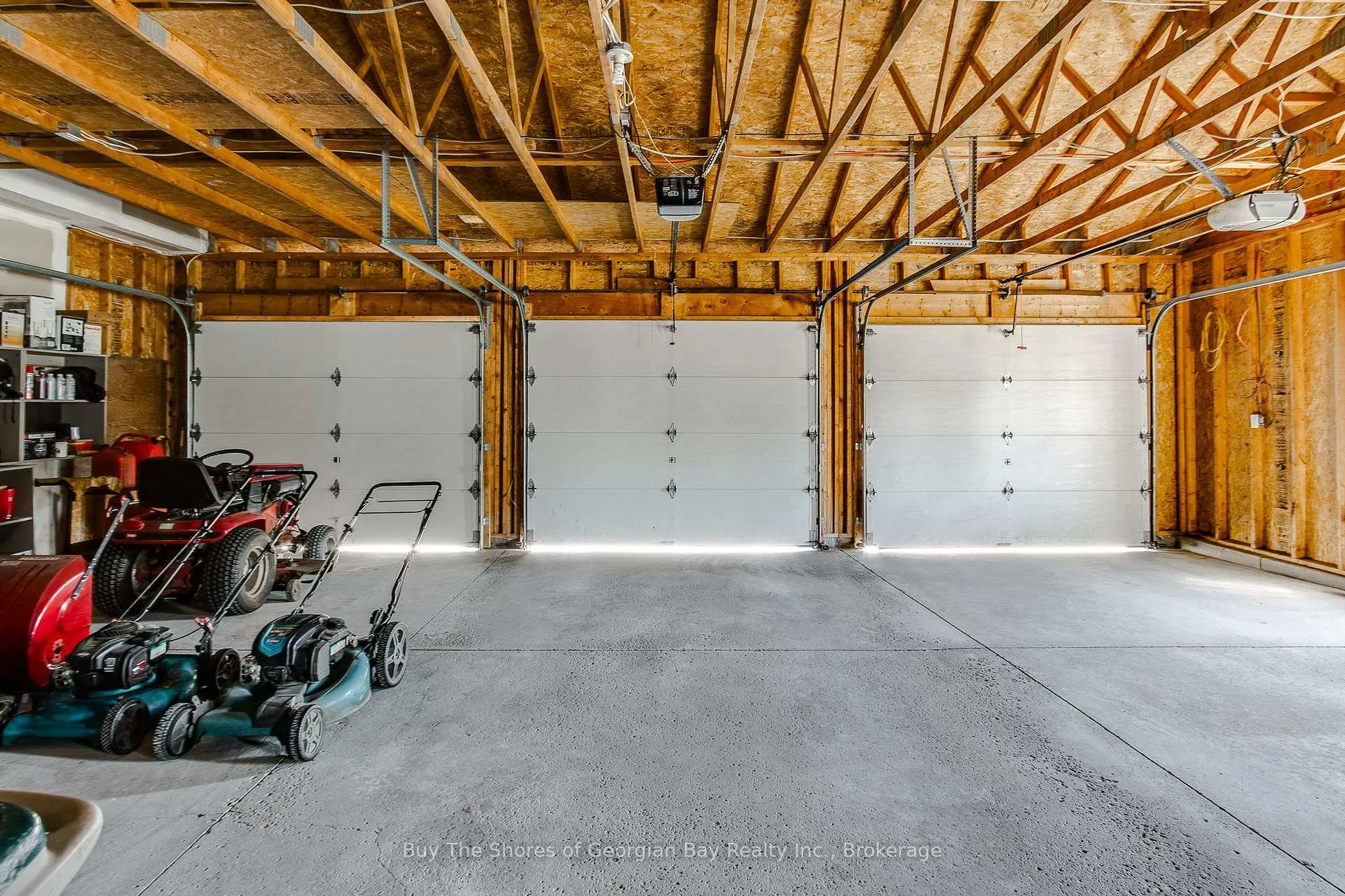 Photo 39 of 24 Marl Creek Drive, Springwater, Phelpston — HOMEH